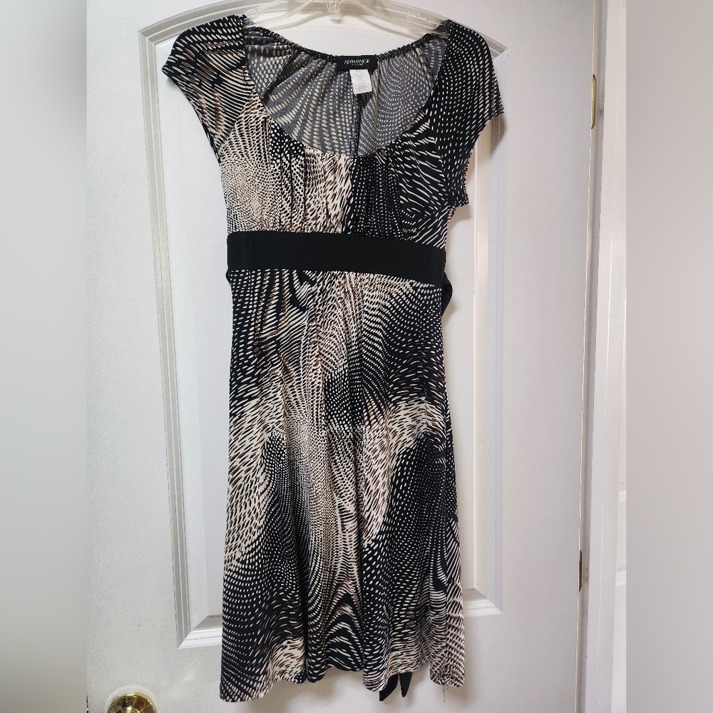 Elegant Black and White Patterned Dress